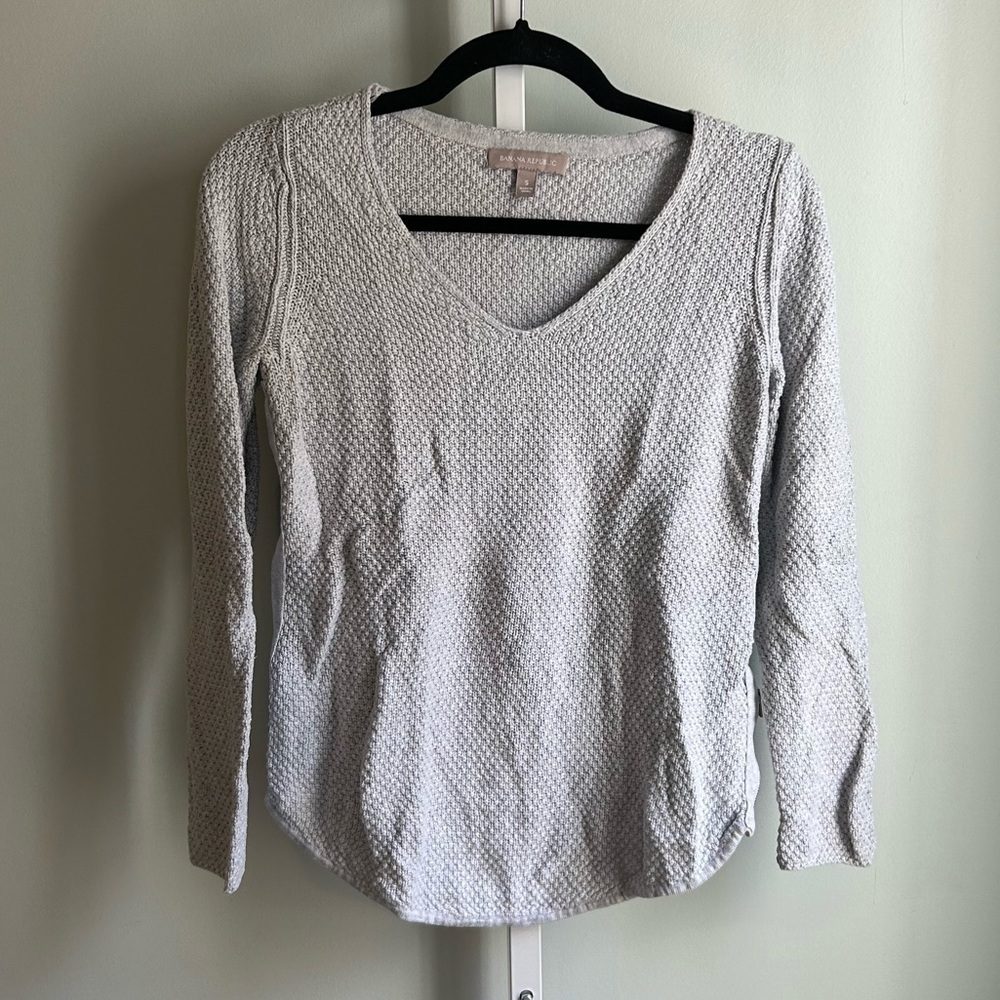 Banana Republic Light Gray Zippered Side Sweater